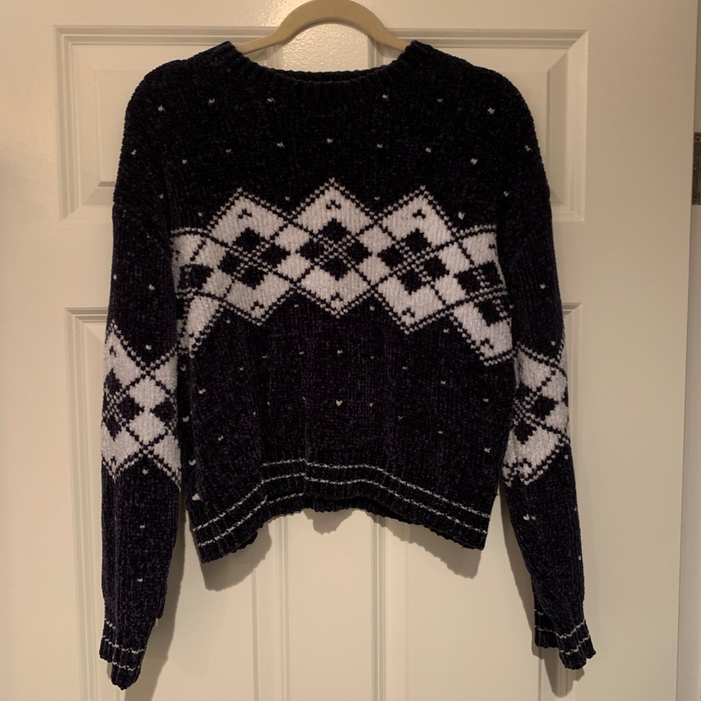 Navy cropped sweater
